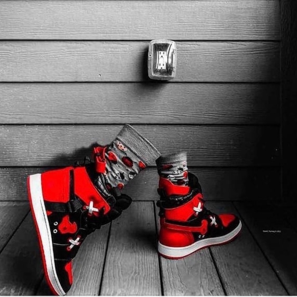 SIA Collective D. 1. Y “BRED”